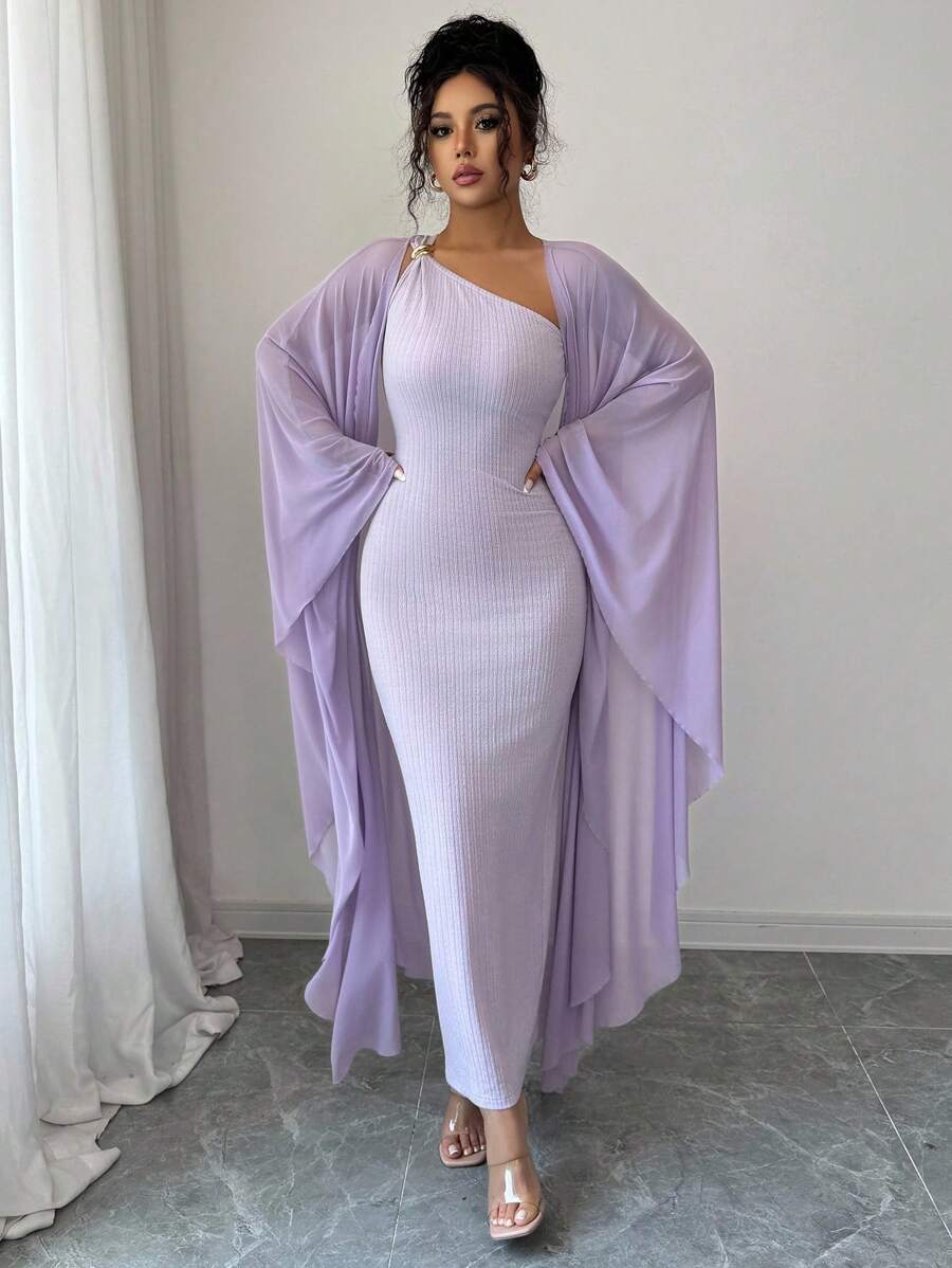 SHEIN Elenzga طقم فستان ارجواني وكاب بحزام معدني من جاكار