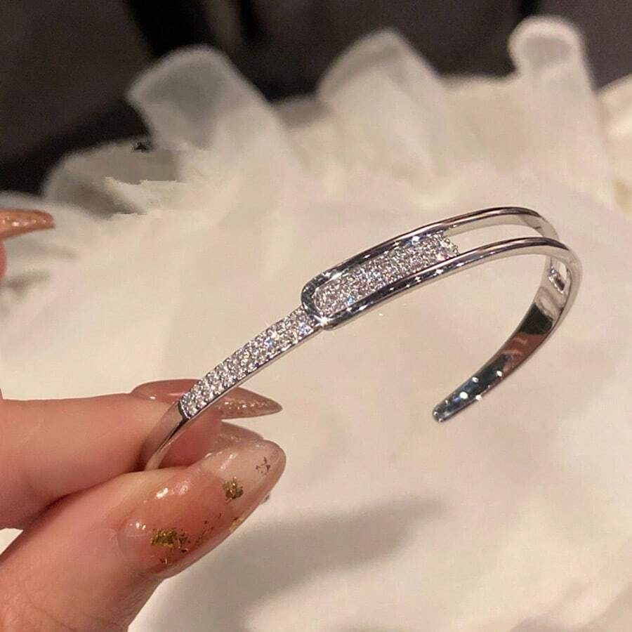 SHEIN طقم سوار وخاتم نحاسي بزركونيا