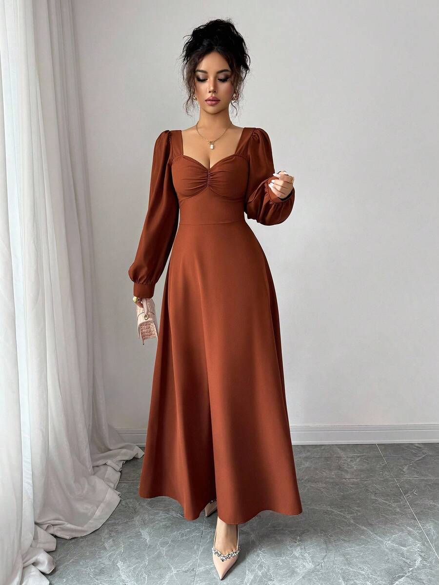 SHEIN Elenzga فستان ماكسي بني بياقة مربعة وأكمام منتفخة