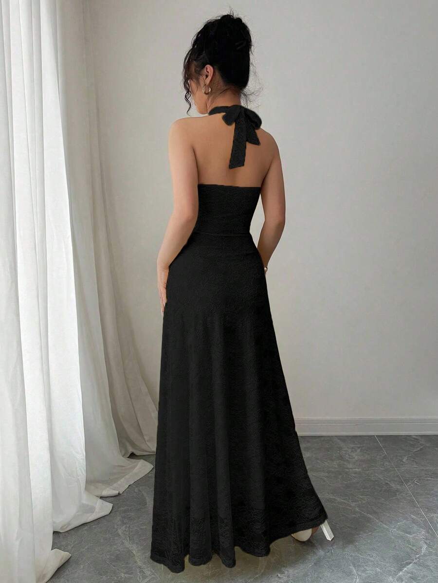 SHEIN Rafferiza فستان دانتيل أسود طويل بياقة عميقة بدون أكمام