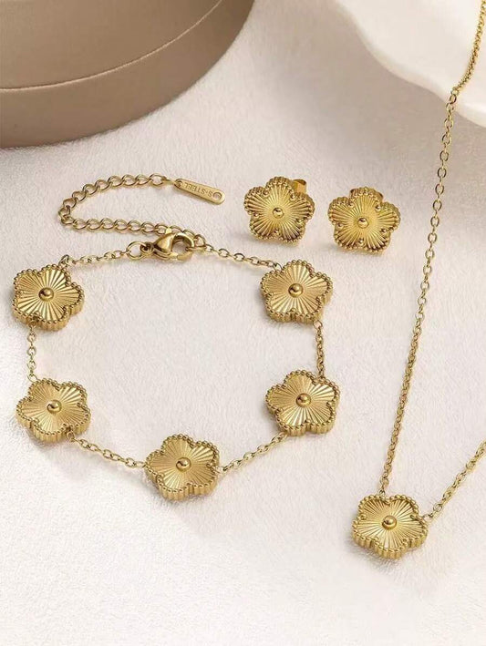 SHEIN طقم مجوهرات ستانلس ستيل مطلي ذهب 18 قيراط