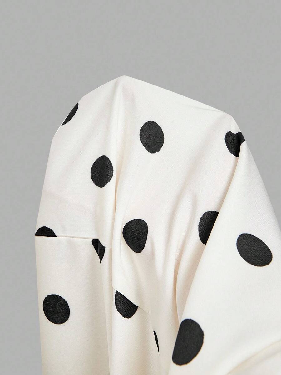 SHEIN MOD فستان بتصميم نقاط بولكا فينتاج بظهر مكشوف