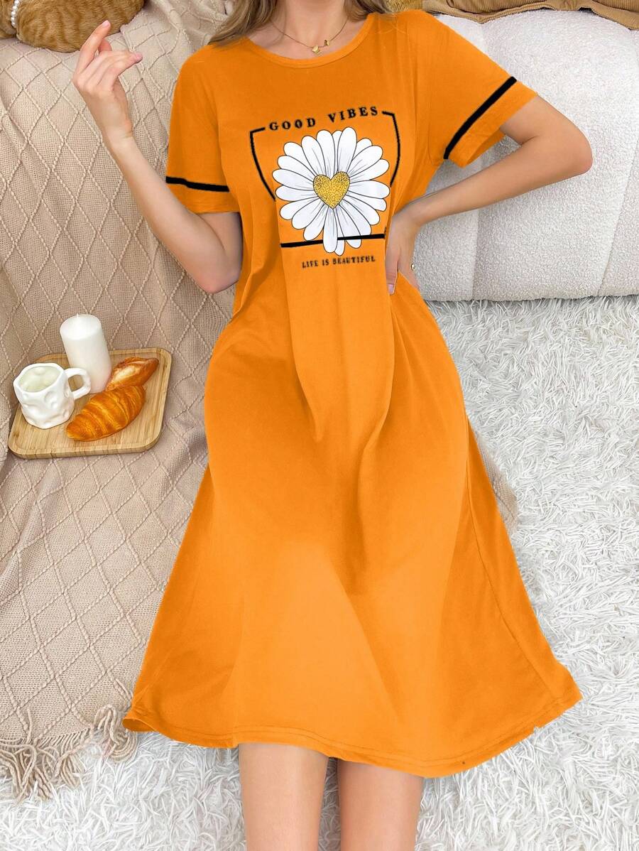 SHEIN فستان نوم كاجوال بطبعة الأقحوان