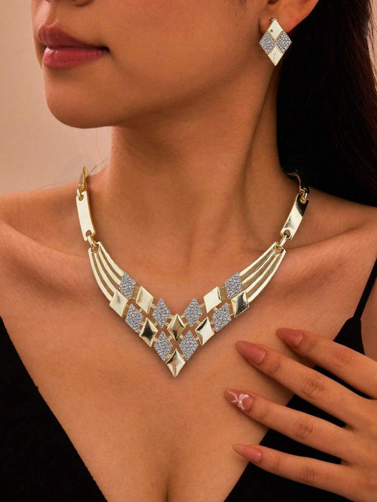 SHEIN طقم مجوهرات 3 قطع مطلي بالذهب ومرصع بالكريستال