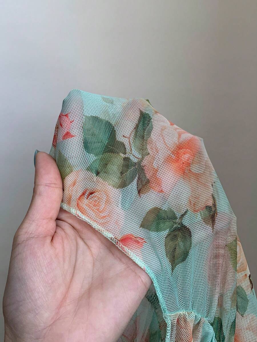 SHEIN فستان نوم دانتيل مشبك بحمالات رفيعة وزهور