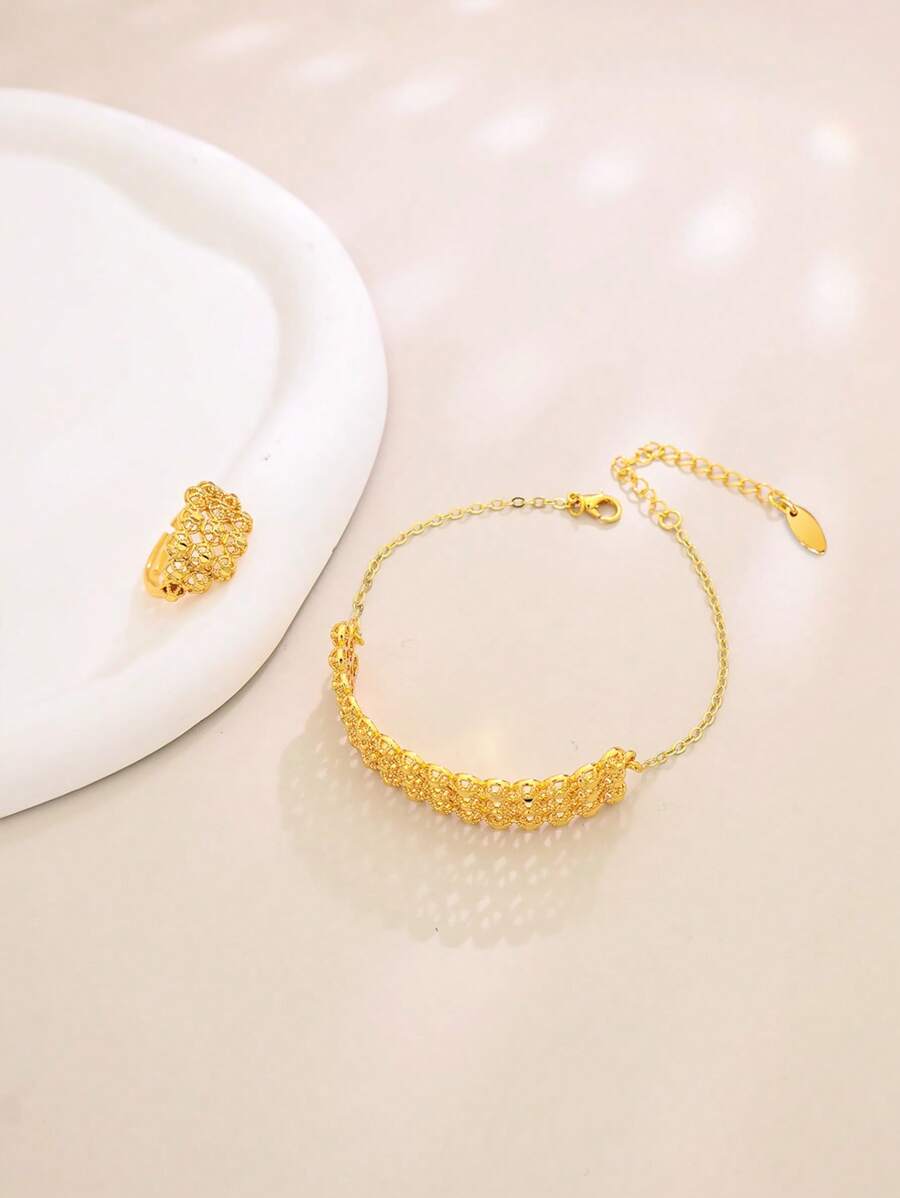 SHEIN مجموعة سوار وخاتم زهري مجوف ذهبي