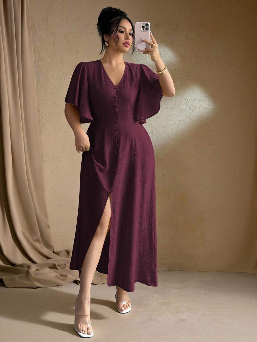 SHEIN Roveilla فستان ماكسي للمقاسات الكبيرة بأكمام منفرجة وفتحة جانبية مزين بأزرار