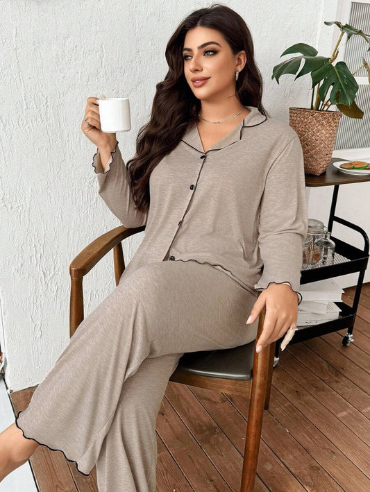 SHEIN Doze Lane طقم منزلي خاكي بأكمام طويلة