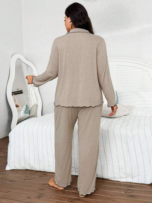 SHEIN Doze Lane طقم منزلي خاكي بأكمام طويلة