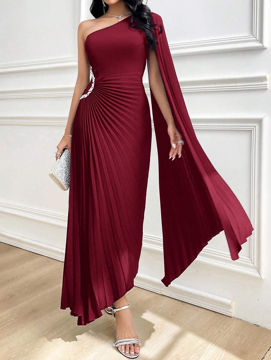 SHEIN Modelyn فستان عنابي بكتف منسدل