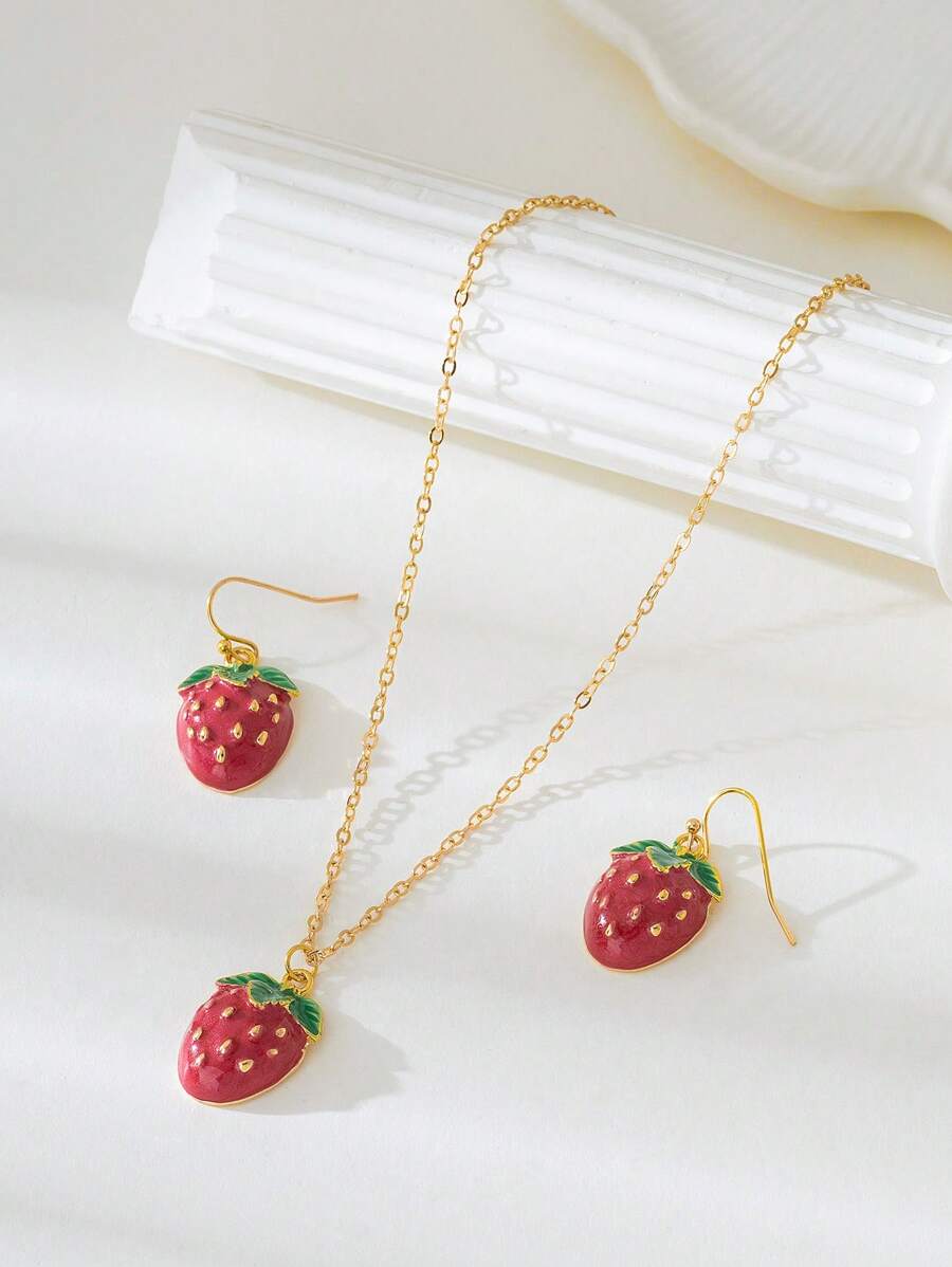 SHEIN طقم مجوهرات قرطان وقلادة بتصميم الكرز والفراولة