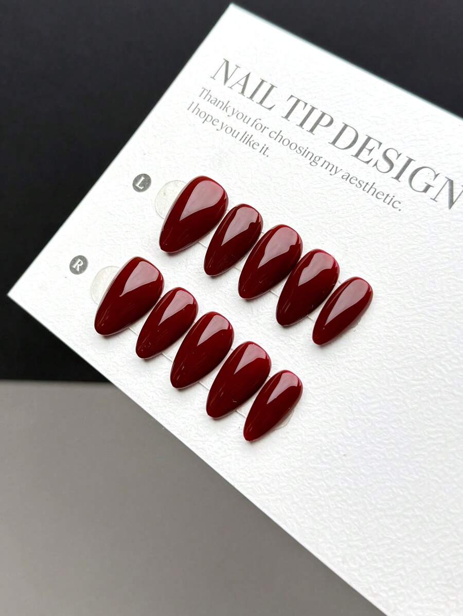 SHEIN أظافر 10 قطع بشكل لوز قصيرة مصنوعة يدويًا بلون أحمر نقي