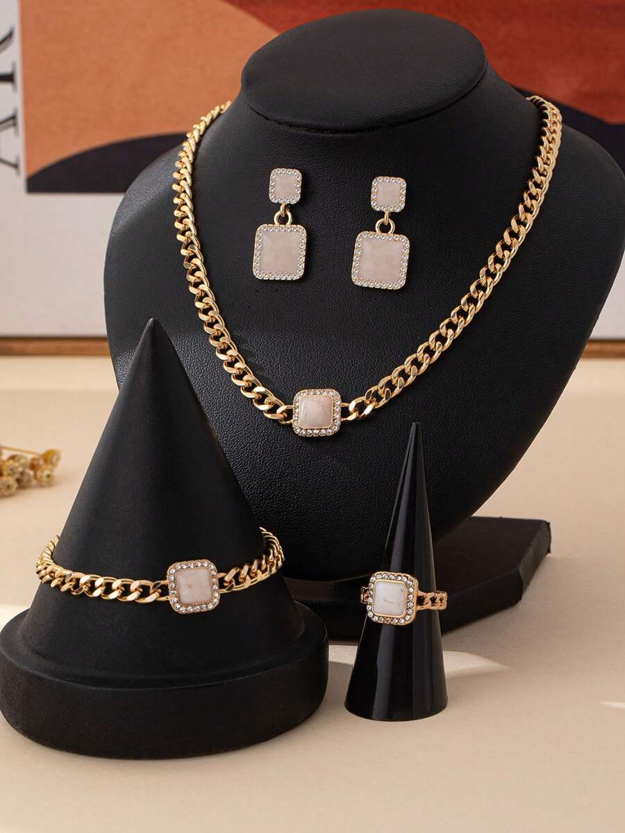 SHEIN طقم مجوهرات كامل مربع مزين بالماس