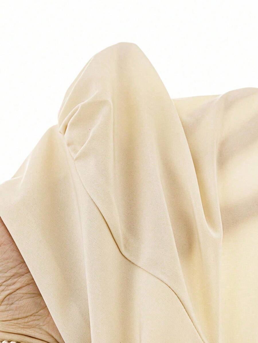 SHEIN Franclia فستان بأكمام قصيرة ورقبة قلب وأزرار أمامية وخصر ملتف