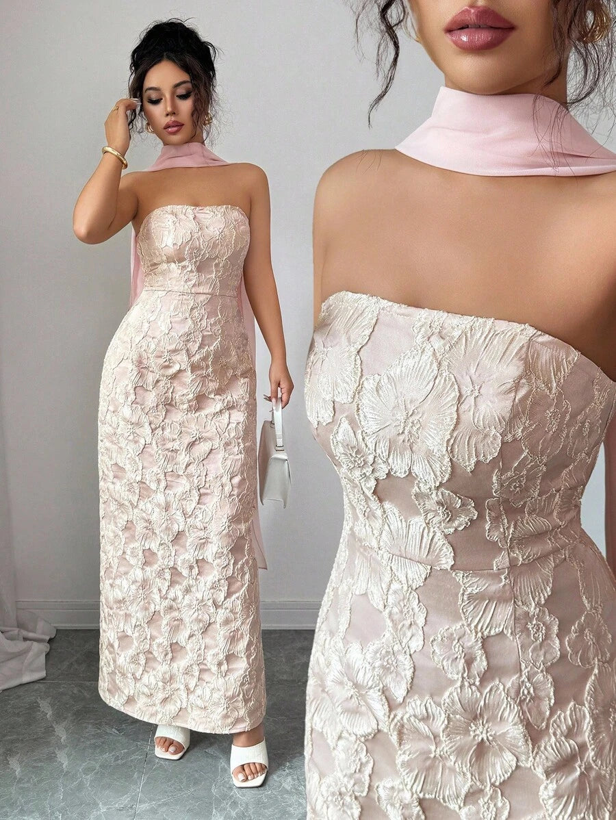 SHEIN Elenzga فستان جاكار وردي وذهبي بدون أكتاف وخصر مشدود