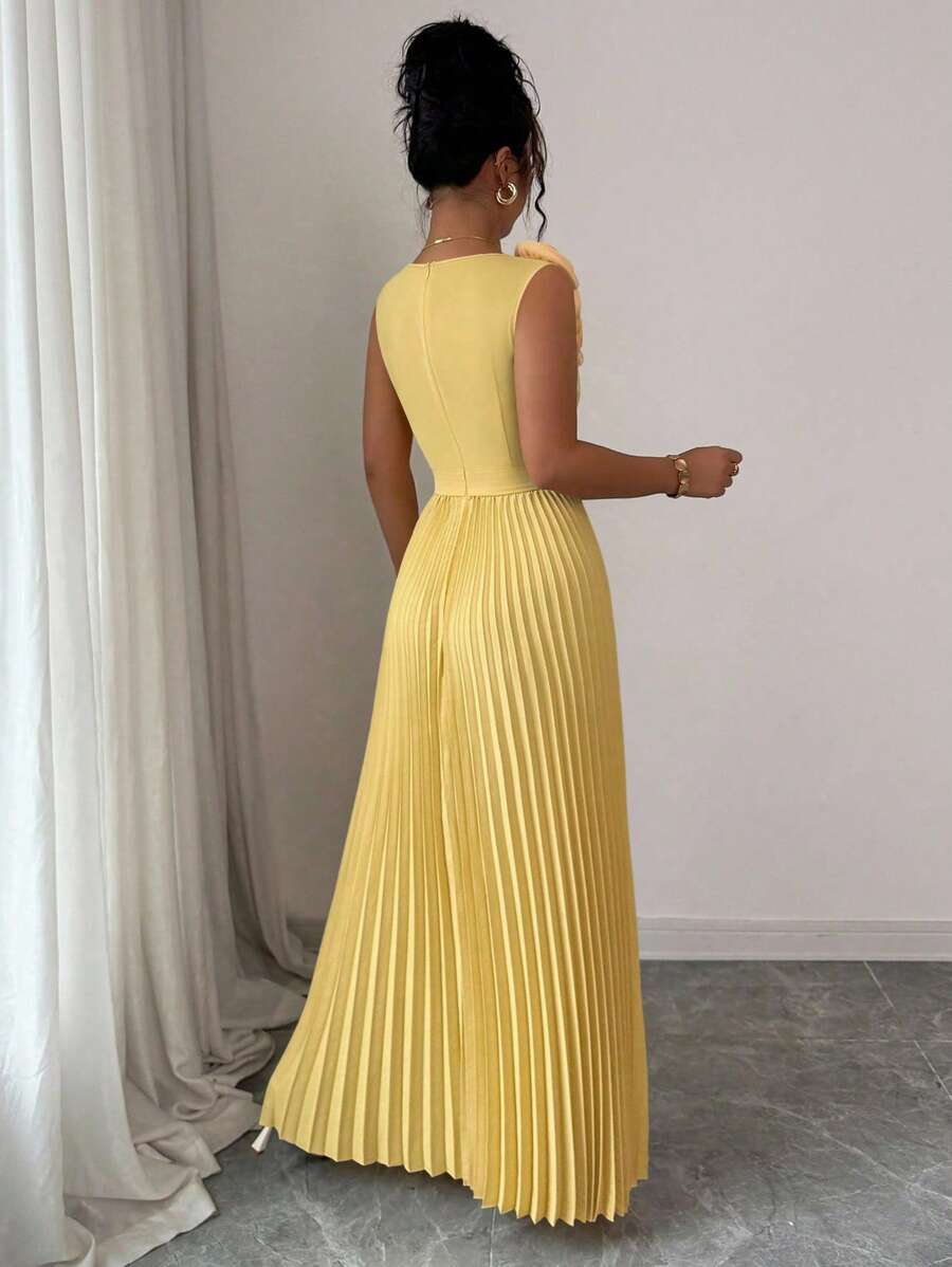 SHEIN Elenzga فستان أصفر طويل قصة بالكشاكش وطبعات زهرية