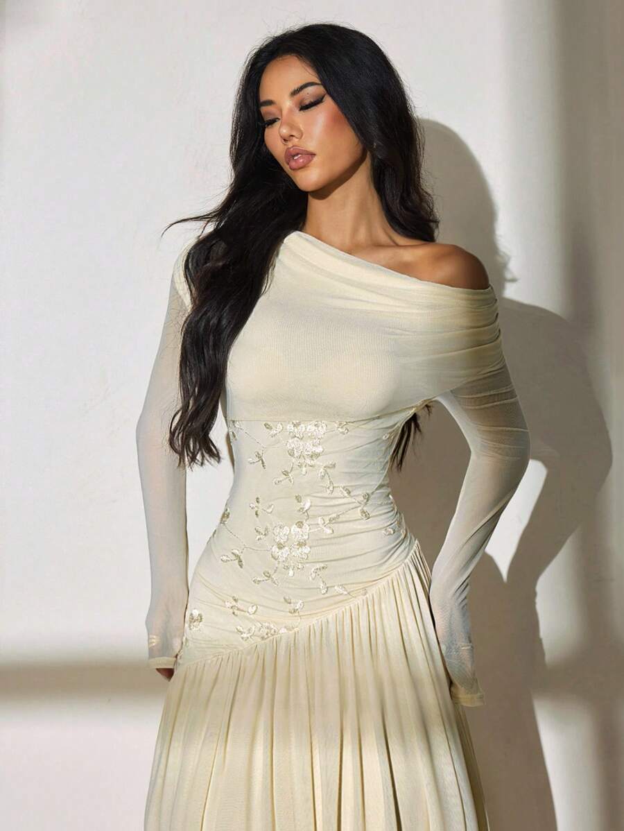 SHEIN PETITE فستان مشمشي طويل كتف واحد مطرز