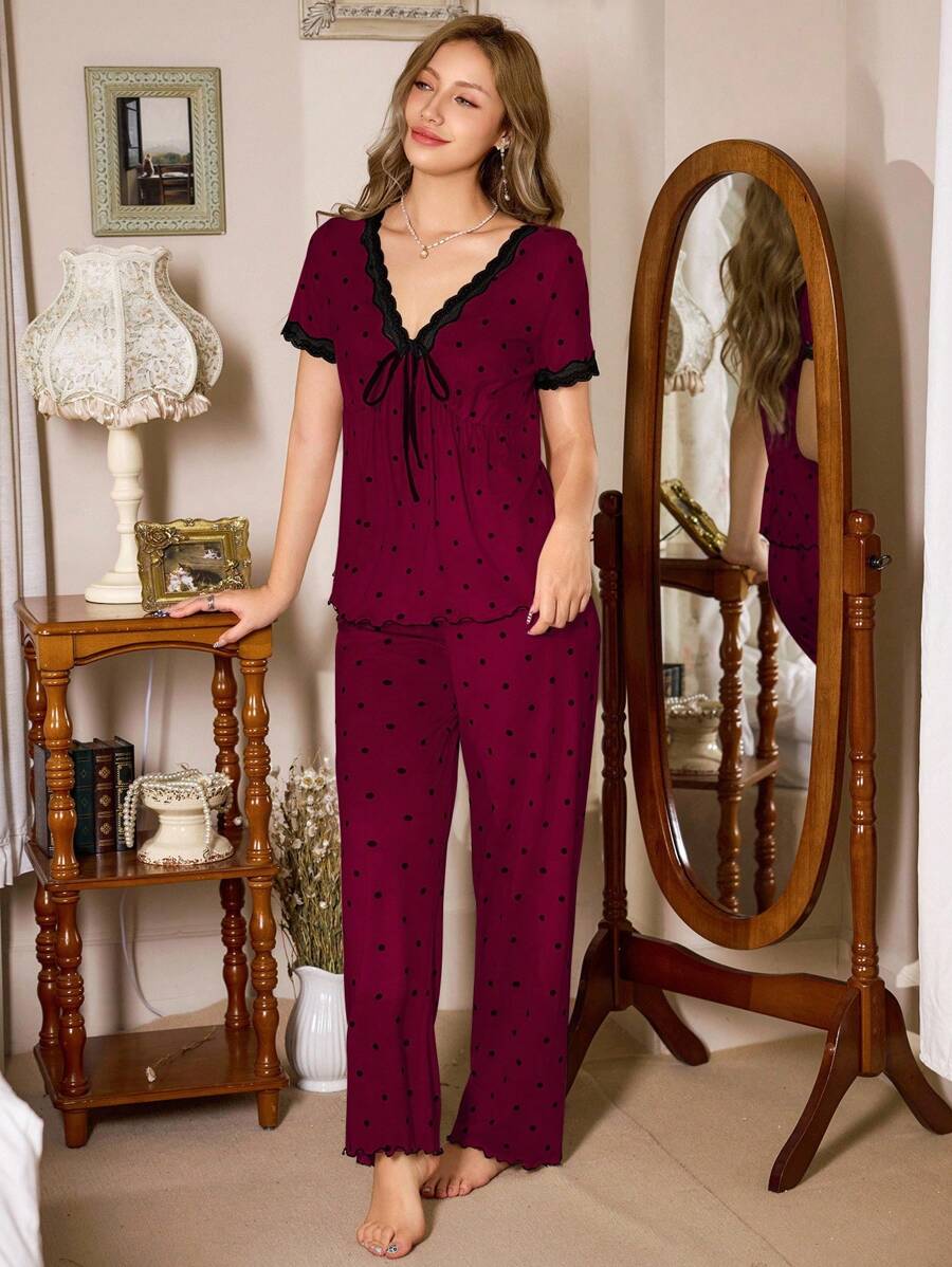 SHEIN CottageSlumber طقم بيجامة قطعتين بطبعة نقاط وألوان متباينة مع فيونكة