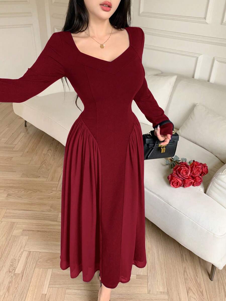 SHEIN Modelyn فستان باللون العنابي  بخصر مطوي