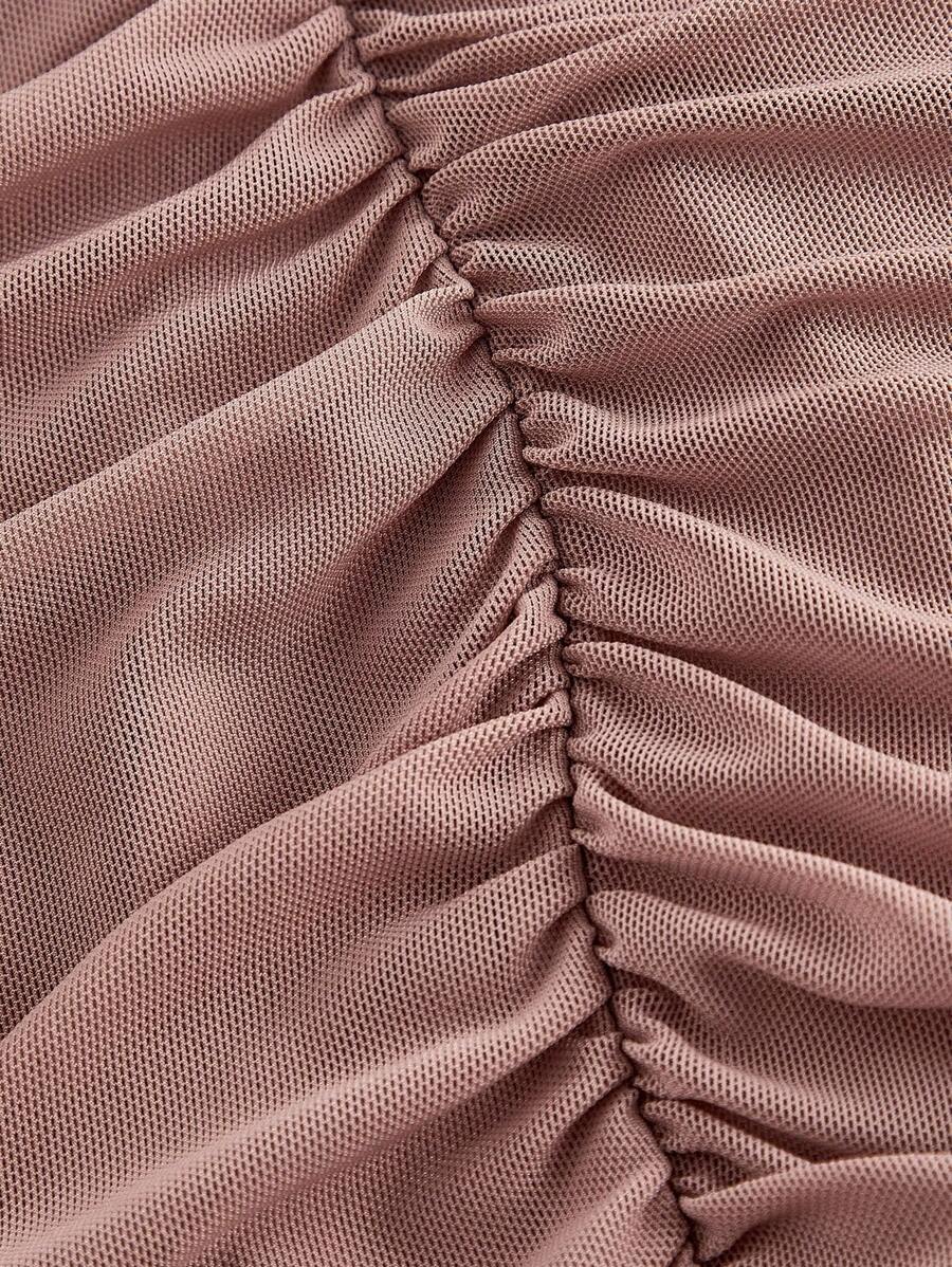 SHEIN MOD فستان ماكسي لامع بأكمام طويلة وكشكشة وذيل أمواج