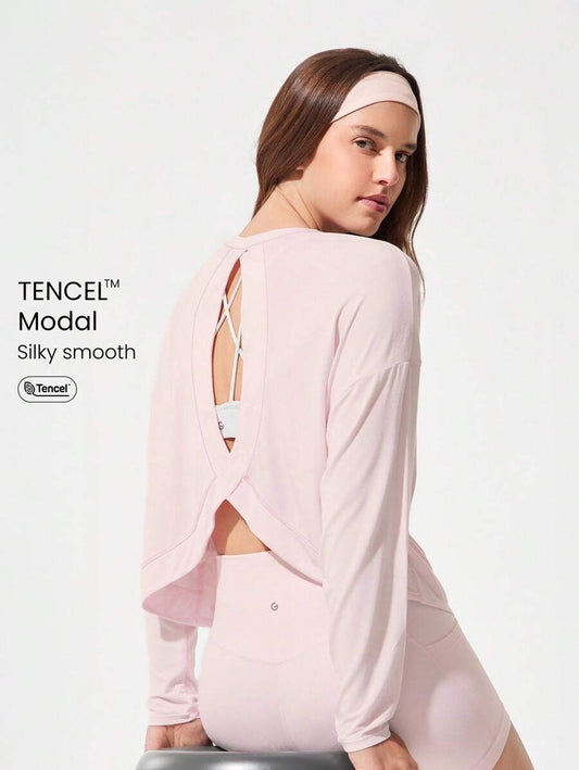 SHEIN GLOWMODE تيشيرت كاجوال طويل الأكمام بفتحة خلفية للياقة البدنية