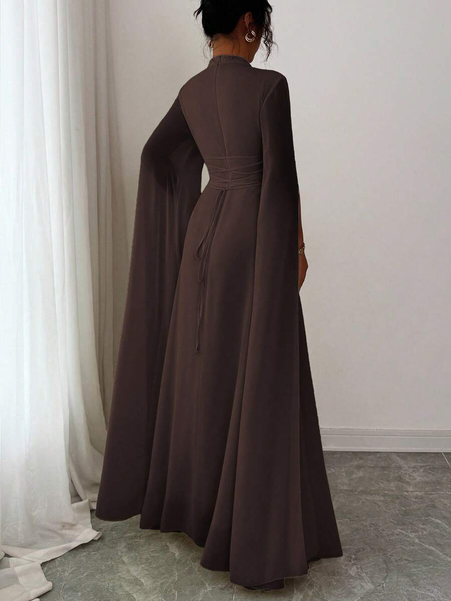 SHEIN Elenzga فستان شيفون بلون بني داكن طويل بياقة مفرغة