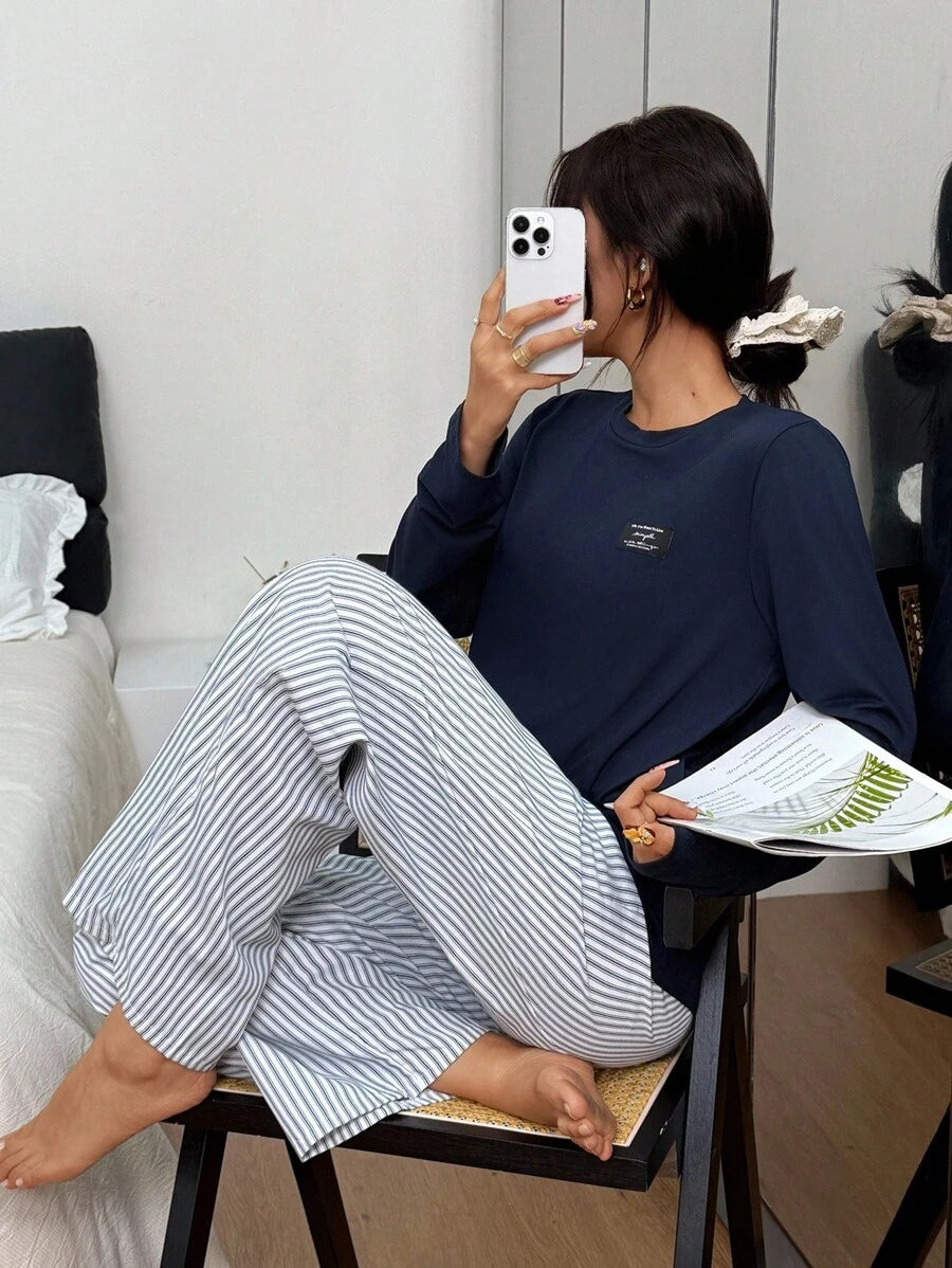 SHEIN طقم بيجامة قطعتين كاجوال بأكمام طويلة وبنطال مخطط
