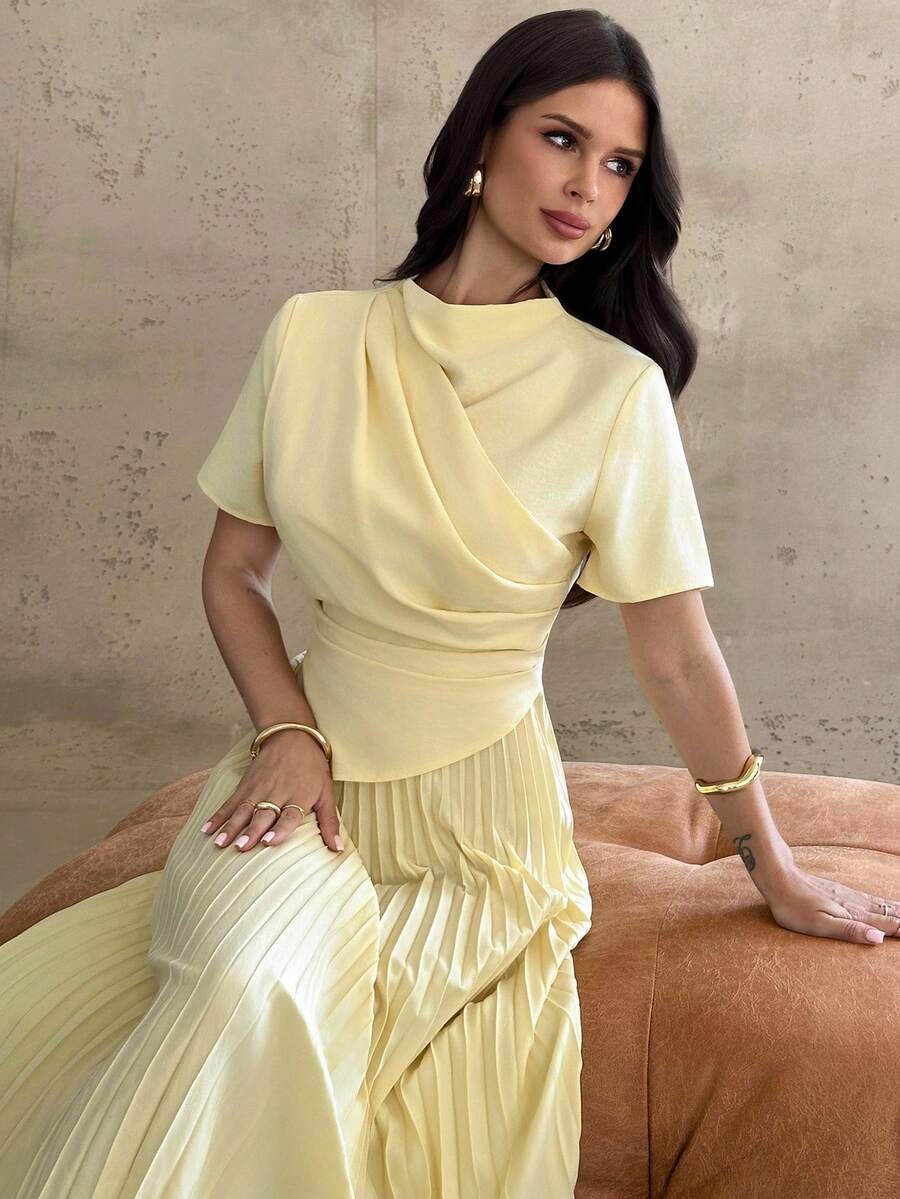 SHEIN فستان أصفر أنيق بحافة غير متماثلة مطوية ومنسدلة