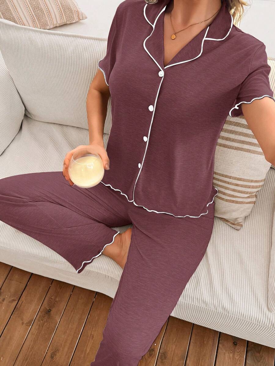 SHEIN جمبسوت أحمر قصير محبوك خفيف بأكمام قصيرة وكشكش