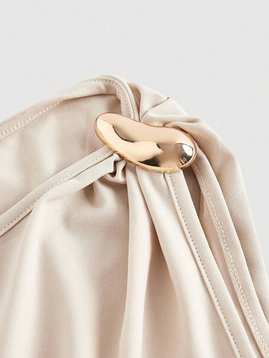 SHEIN MOD فستان مطوي غير متماثل بلون المشمش مع إبزيم معدني