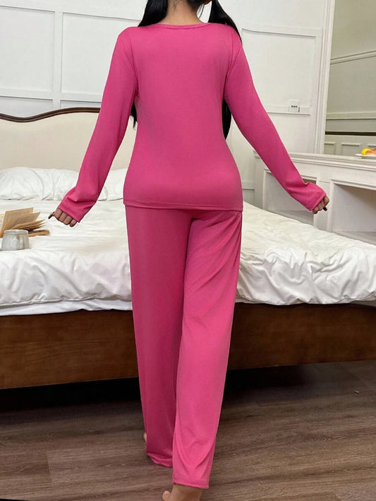 SHEIN Miss Vinta طقم بيجامة بأكمام طويلة وبنطال فضفاض بطباعة حرفية