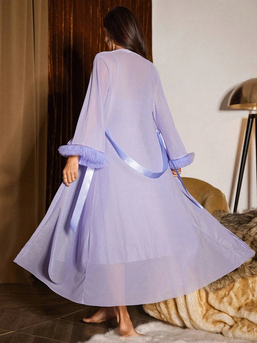 SHEIN طقم قميص نوم دانتيل ورداء شبكي بأكمام واسعة