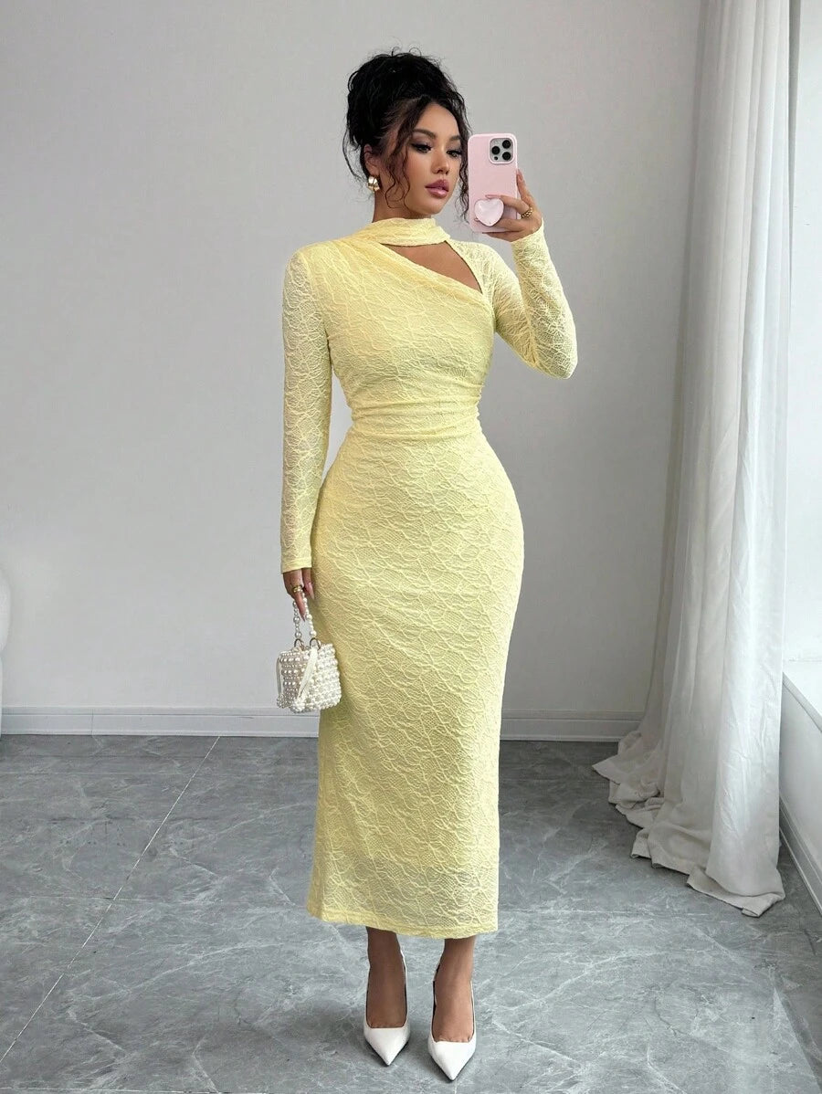 SHEIN Elenzga فستان طويل أنيق باللون الأصفر الكريمي