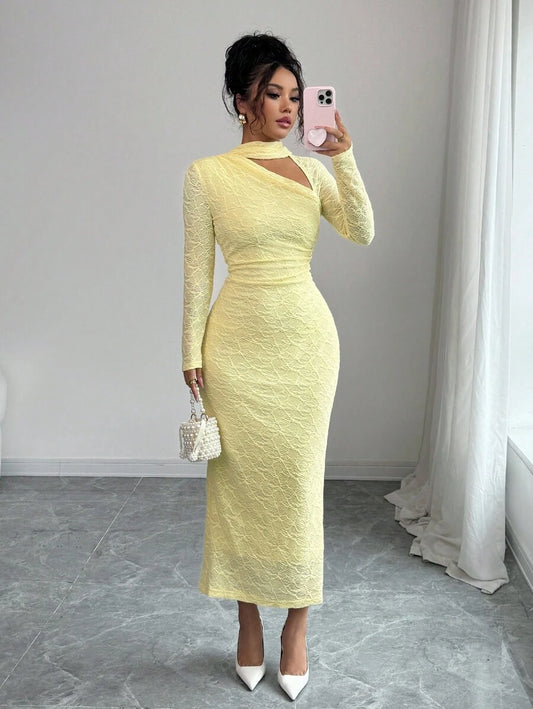 SHEIN Elenzga فستان طويل أنيق باللون الأصفر الكريمي