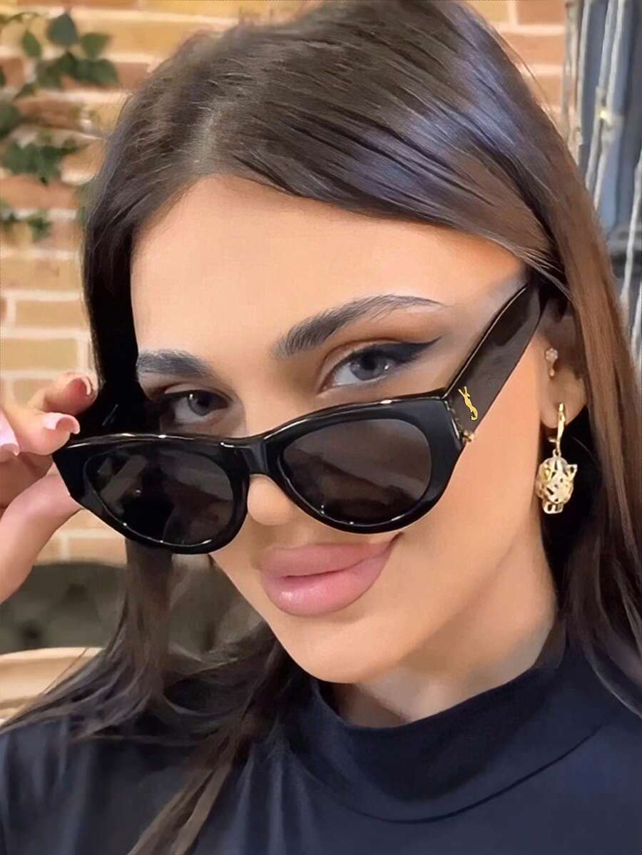 SHEIN نظارة نسائية بتصميم عين القطة البيضاوية بإطار صغير