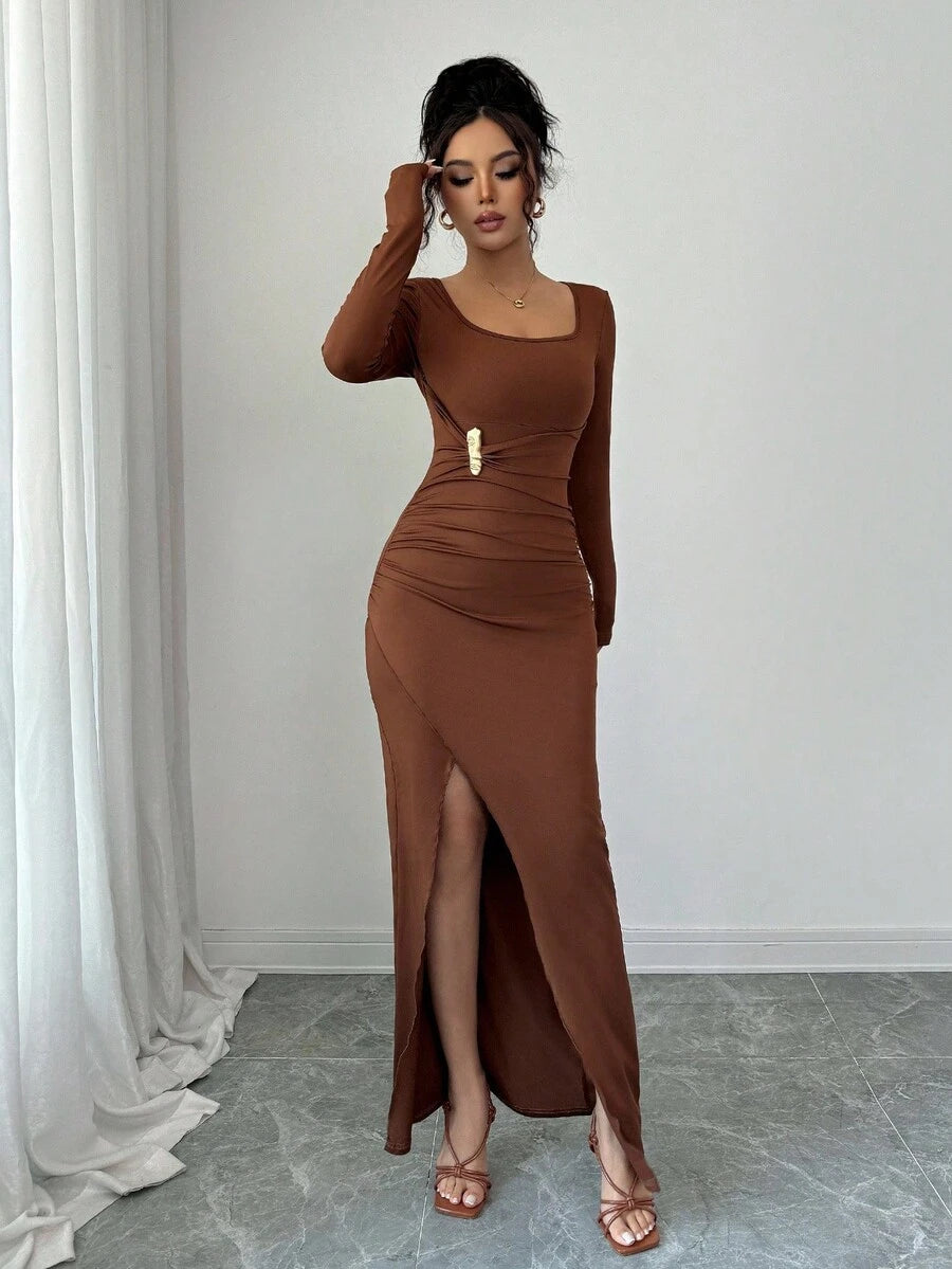 SHEIN Elenzga فستان بني بياقة مربعة وخصر بإبزيم