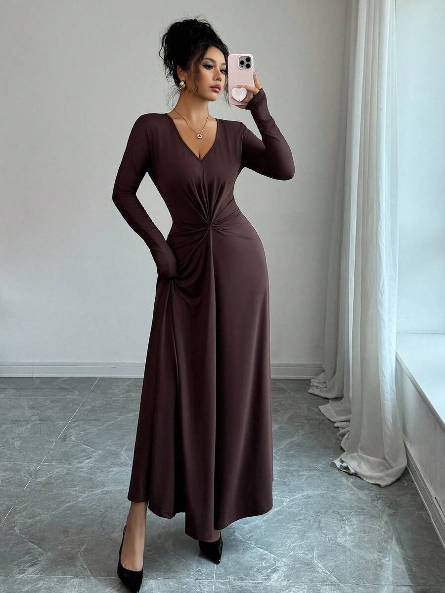 SHEIN Rafferiza فستان بني متوسط الطول