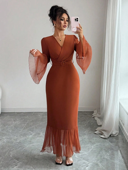 SHEIN Elenzga فستان بني طويل بياقة