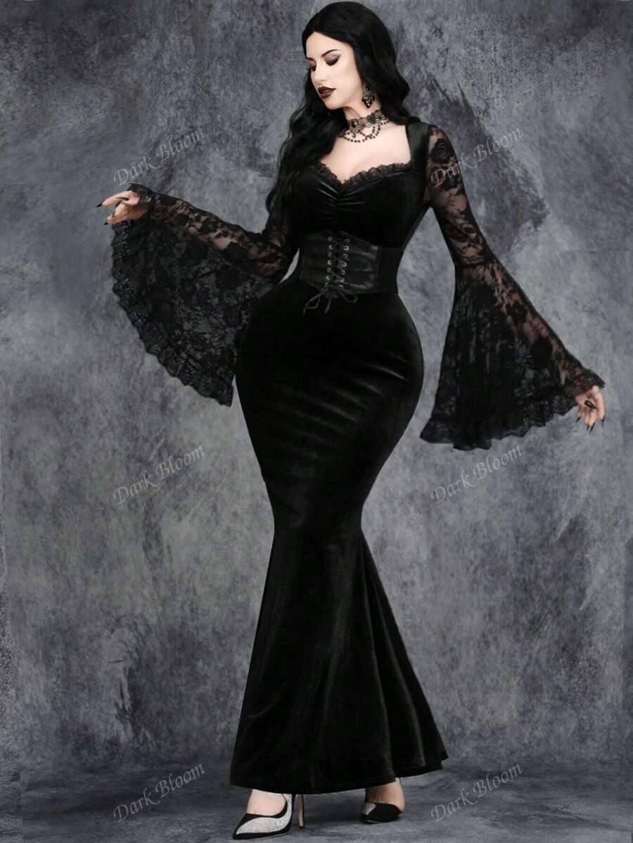 SHEIN فستان أسود دانتيل مخمل بذيل سمكة