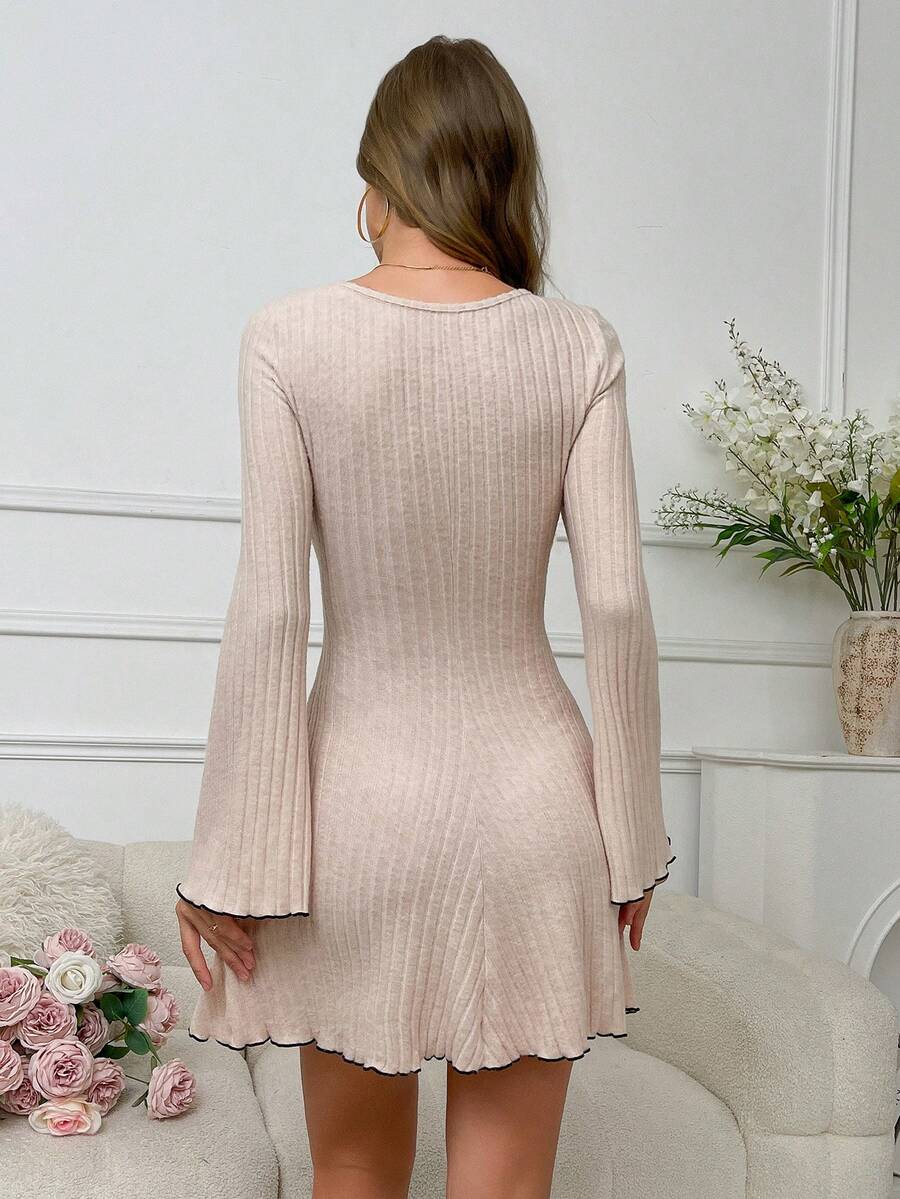 SHEIN فستان نوم مربع الرقبة بكشكشة ورقعات