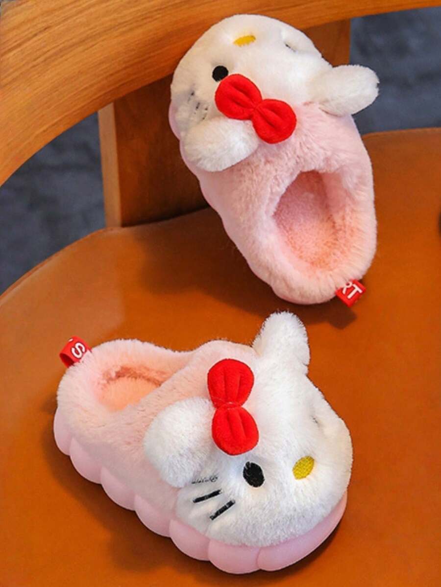 SHEIN Sanrio زوج أحذية منزلية كيتي للأطفال سميكة دافئة