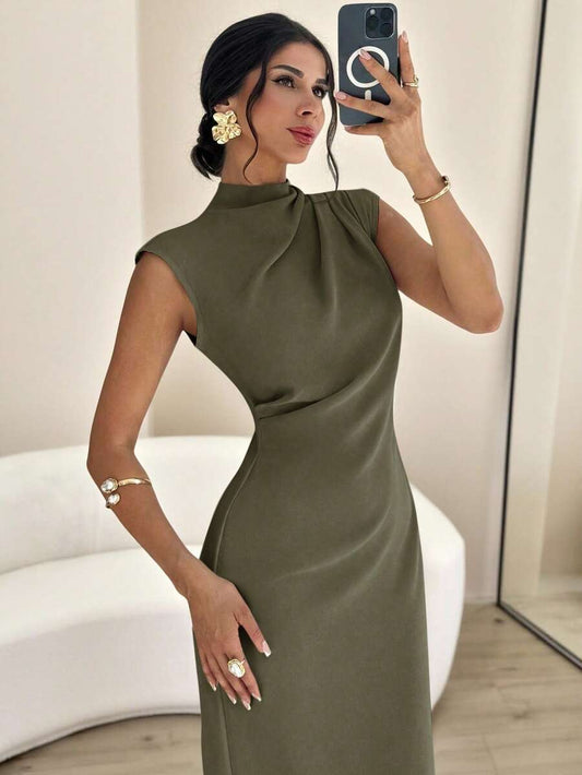 SHEIN Firerie فستان بلون الأخضر العسكري بياقة قائمة وخصر مربوط