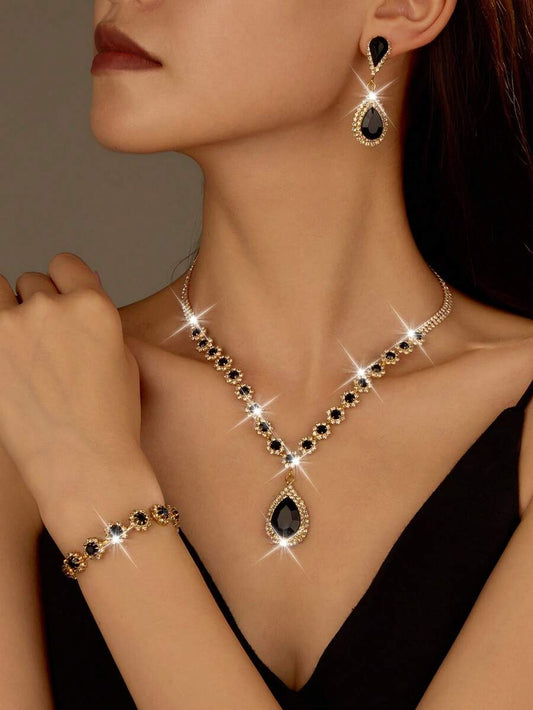 SHEIN طقم مجوهرات 4 قطع ذهبي اسود أنيق