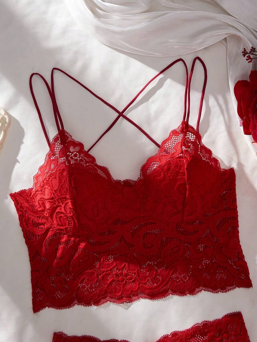 SHEIN طقم لانجري من الدانتيل الأحمر جذاب وأنيق