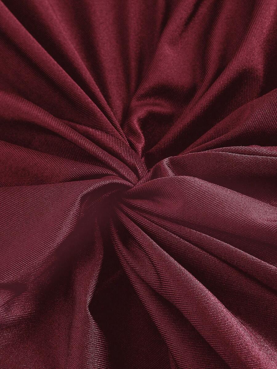 SHEIN MOD فستان طويل باللون العنابي