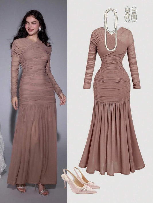 SHEIN MOD فستان ماكسي لامع بأكمام طويلة وكشكشة وذيل أمواج