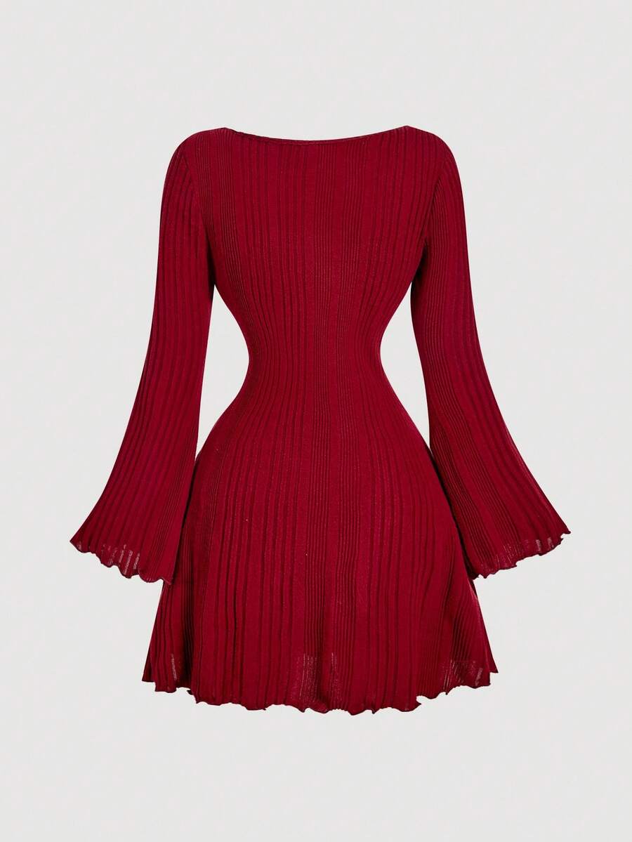 SHEIN MOD فستان احمر قصير بأكمام جرس