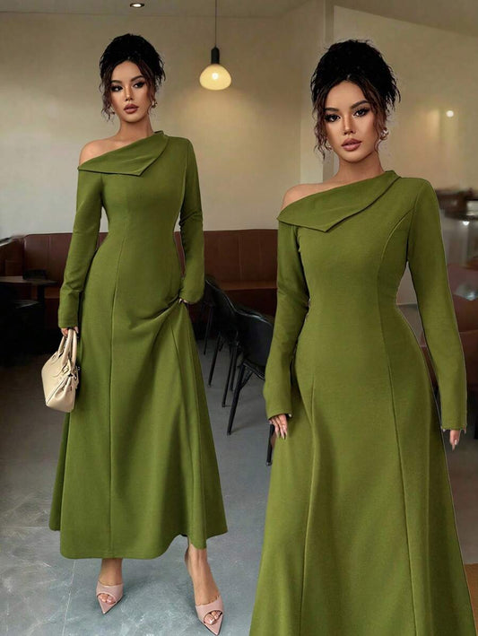 SHEIN Elenzga فستان اخضر طويل بخصر مربوط وكتف مكشوف