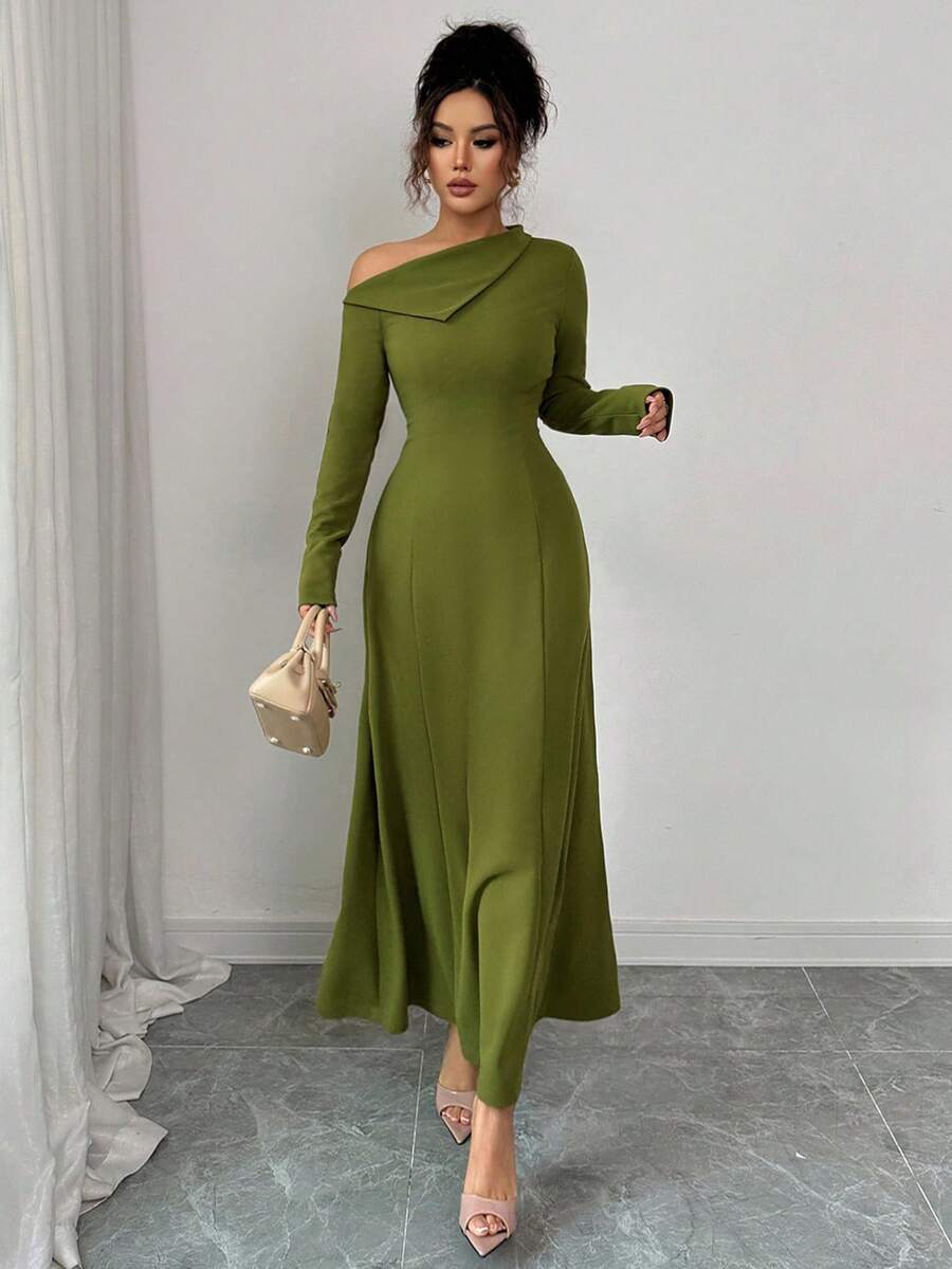 SHEIN Elenzga فستان اخضر طويل بخصر مربوط وكتف مكشوف