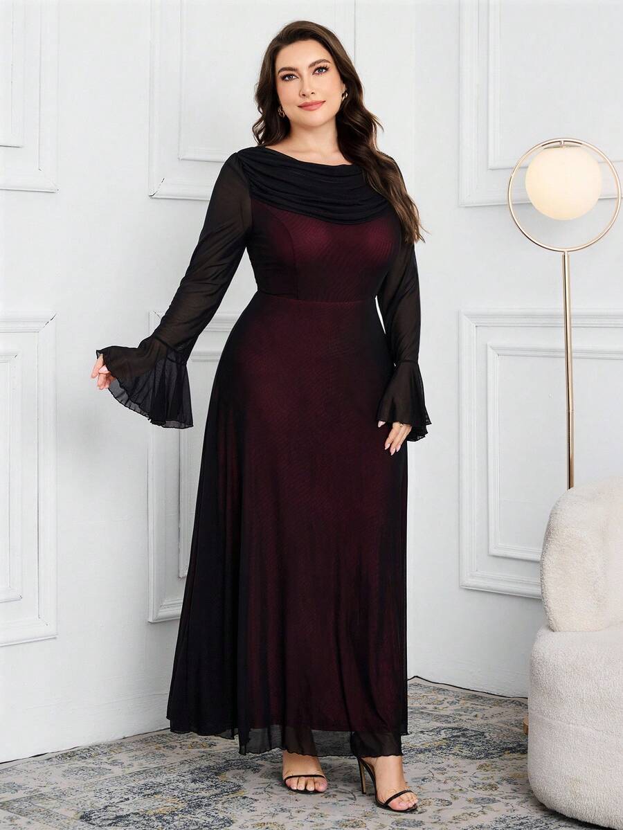 SHEIN Modelyn فستان أسود للمقاسات الكبيرة بياقة متدلية ولوحة شبكية ملونة وأكمام واسعة